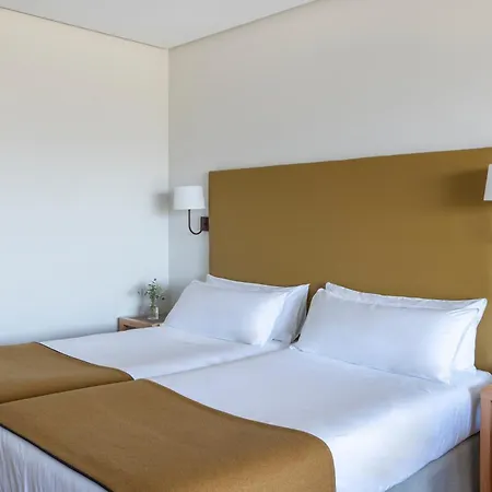 Hotell De 4*